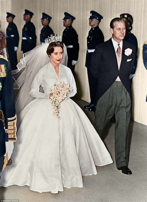 Wedding dress of princess margaret the princess wore a silk organza gown designed by norman hartnell. Margaret Rose. Princess and late sister to her majesty ...