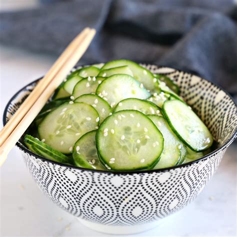easy japanese cucumber salad {simple and healthy} the busy baker