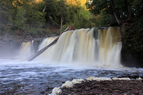 The porcupine mountains, or porkies, are a group of small mountains spanning the northwestern upper peninsula of michigan in ontonagon and gogebic counties, near the shore of lake superior. Waterfall at Presque Isle at Porcupine Mountains State ...