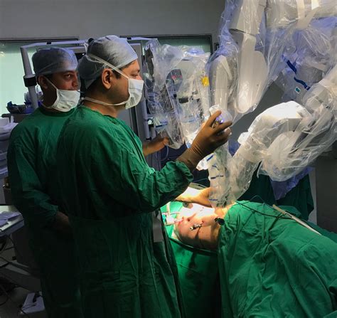 Indias First Robotic Kidney Cancer Surgery Successfully Conducted By