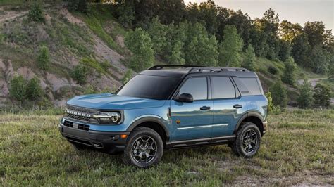 2021 Ford Bronco Sport Is A Small But Mighty Off Road Suv Cnet