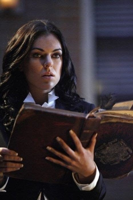 Zatanna On Smallville Played By Canadian Actress Serinda Swan Aka