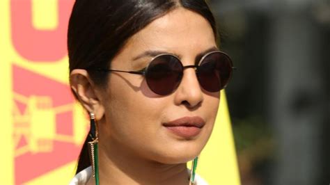 Dont Like Sensationalising Stories Into Sexuality Priyanka Chopra