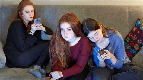 Bling Ring Author Examines Social Medias Effect On Girls Newsday
