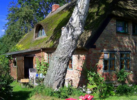 Für die kleine familie !! Haus kaufen rügen einem einfachen Haus mit Ziegelwände ...