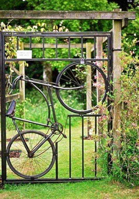22 Beautiful Garden Gate Ideas To Reflect Style - Architecture & Design