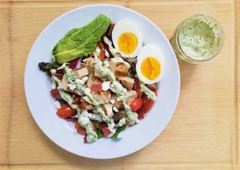 Green Goddess Cobb Salad Recipe The Leaf Nutrisystem