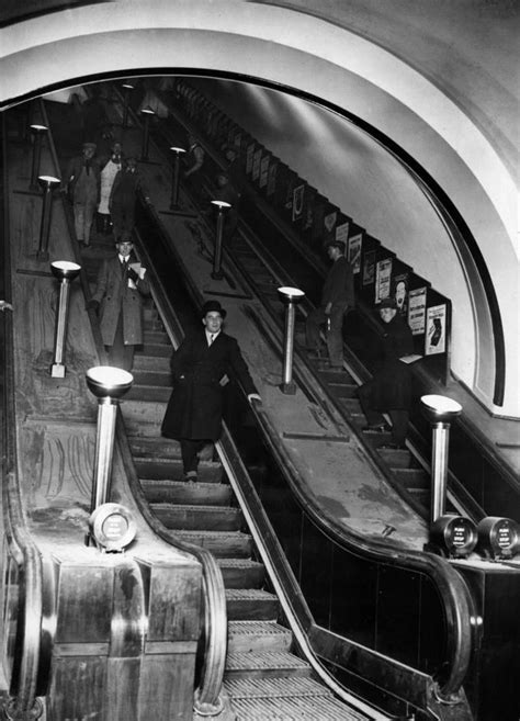 Vintage Pictures Of The London Underground Reveal What Tube Travel Was