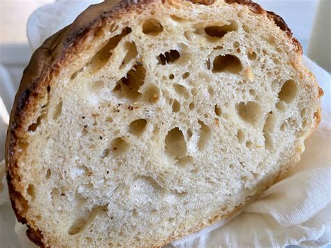 Ed ora la ricetta… pane pugliese fatto in casa. Pane fatto in casa, con farina 0, fatto e mano - Spadelliamo