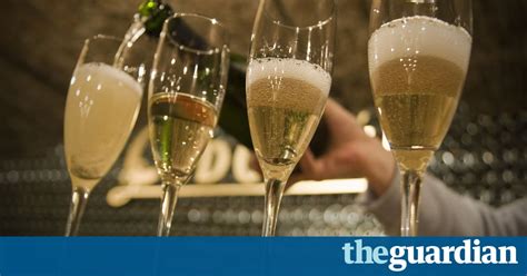 Britons Are Among Most At Risk In Europe For Alcohol Related Cancer Society The Guardian