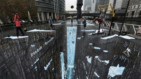 The Worlds Largest 3d Street Art Opens Up A Gateway To Hell