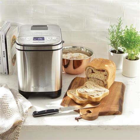 Being new to bread making and having a new bread machine i have been looking for different recipes to try. Cuisinart Bread Maker Recipes Cbk-110 - Cuisinart 2lb Bread Maker / Make hot, fresh bread the ...