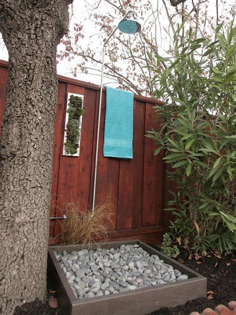 10 Amazing Diy Outdoor Showers You Can Make In No Time