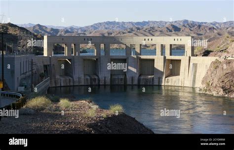 Parker Dam Hi Res Stock Photography And Images Alamy