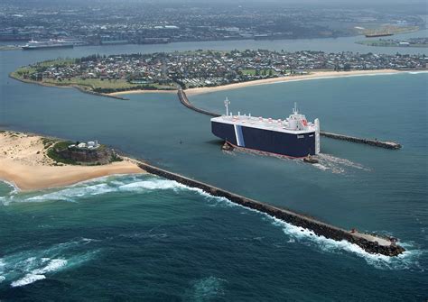 Newcastle Port To Use 100 Renewable Energy By 2021
