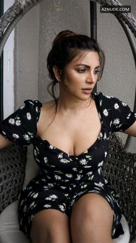 Shama Sikander Hot Sexy Pics Aznude
