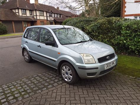 2003 Ford Fusion 16 Litre 5dr 10 Months Mot In Reading Berkshire
