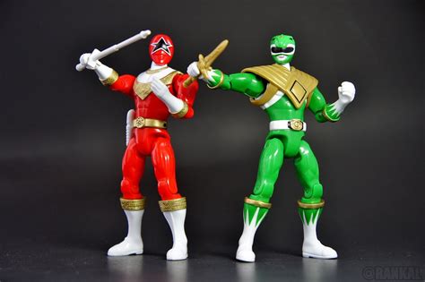 Power Rangers Super Megaforce 5 Inch Red Zeo Ranger And Mmpr Green