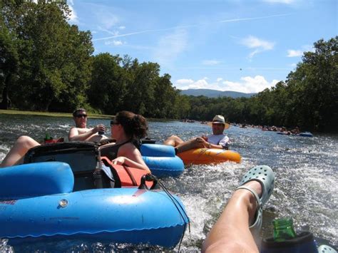 8 Lazy Rivers Around Washington Dc That Are Perfect For Tubing On A