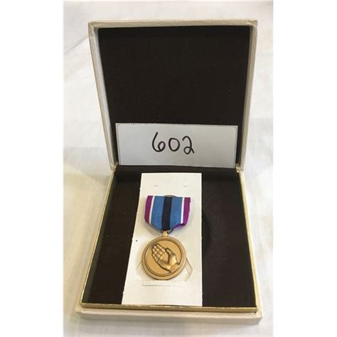 Original Us Military Humanitarian Service Medal Schmalz Auctions