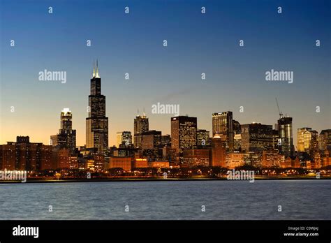 Chicago Skyline At Dusk Chicago Illinois Usa Stock Photo Alamy