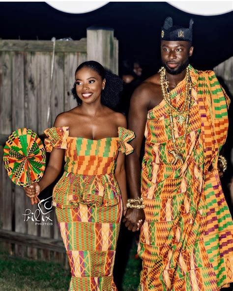 Épinglé Par Yvette O Kwarteng Sur Traditional Ghana Wedding Idée Vêtement Mariage Tenue