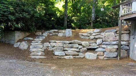 How To Build A Retaining Wall With Natural Stone