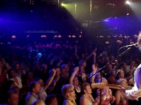 Zuletzt hier 01.08.12 registriert 19.07.06 beiträge 7 kekse 0 08.02.08 #2 hallo. Höhner Live - Wenn nicht jetzt wann dann MegArena Mallorca ...