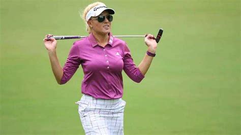 Hot Women In Golf Clubsryte