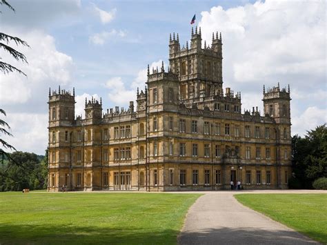 Downton Abbey Highclere Castle Is Taking Reservations For 2016