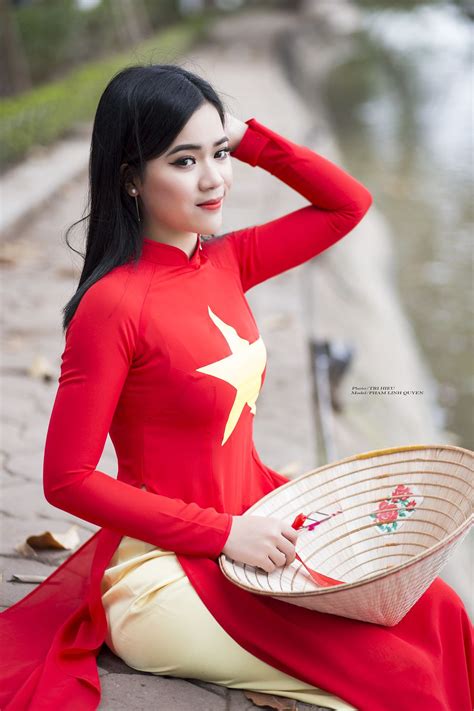 Img6154 Hieu Tri Flickr Long Red Ao Dai Asian Beauty Lovely Beautiful Snow White