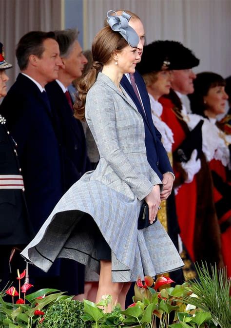 Oops Kate Middleton Suffers A Minor Wardrobe Malfunction In London On