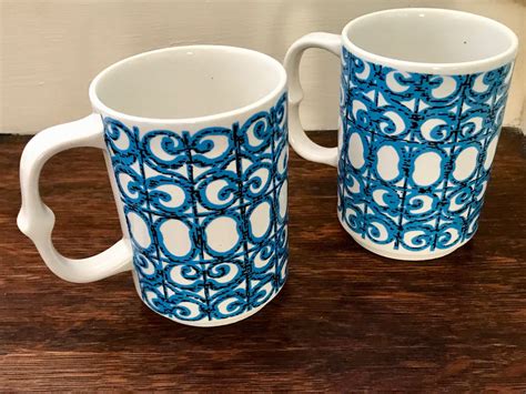 Just under 4 inches high. Vintage Blue and White Coffee Mugs Holt Howard Mid Century ...