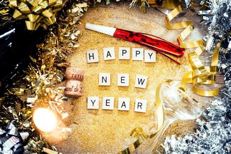 30 Free New Year Greeting Templates And Backgrounds Super Dev Resources