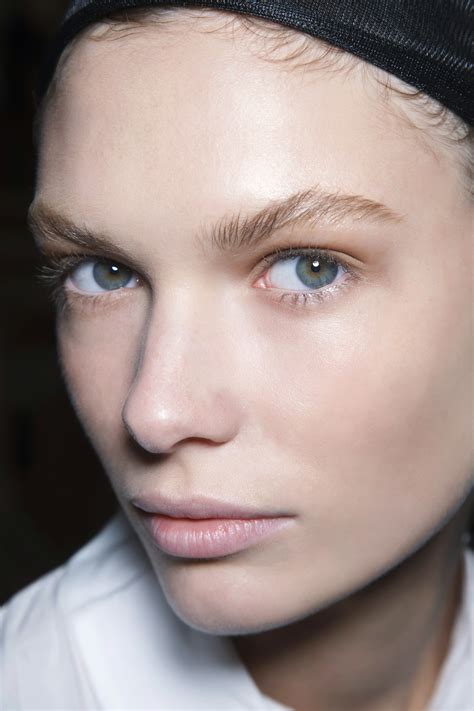 Double Cleansing Why The New Way To Wash Your Face Is