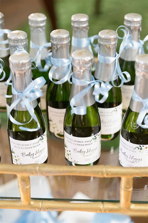 How to Host an Elegant Blue and White Baby Shower ...