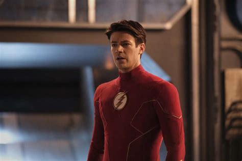 For Grant Gustin The Best Part Of Being The Flash Is Hollywood Outbreak