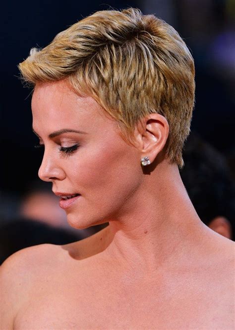 Side View Of Charlize Therons Pixie Cut Short Hair Short Hair