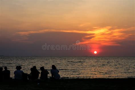 Silhouette People Meeting Look Sunset Sky On Beach Editorial