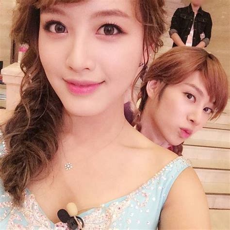 Jaekyung And Heechul Transform Into Frozens Elsa And Anna For Tell Me Your Wish Heechul