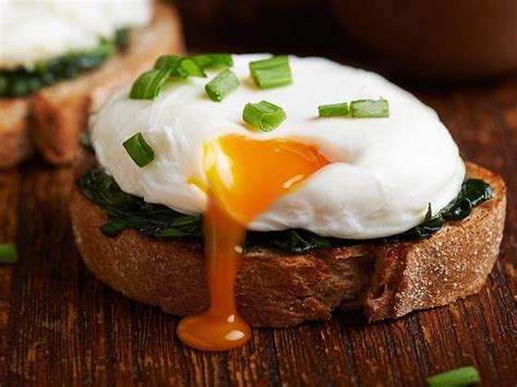 Secrets To Making Perfect Poached Eggs Every Time
