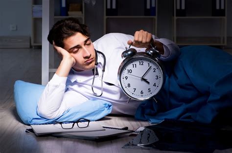 How To Work Night Shift And Stay Healthy Tips To Success