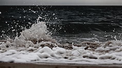 🥇 Beach Waves Foam Water Drops Seascapes Splashes Wallpaper 106500