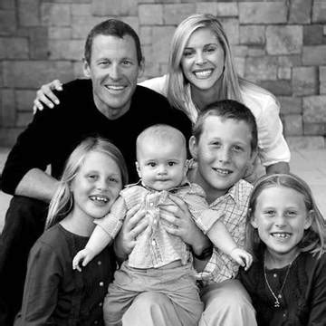 They have two kids, and he has three more from his. Lance Armstrong Welcomes Fifth Child, Earns Super ...