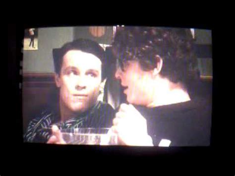 Im internet auswählen oder telefonisch bestellen. Das Haus anubis Staffel 1 Folge 99 - YouTube