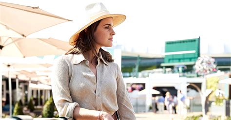 Emma Watson Proves Shes The Ultimate Vintage Fan At Wimbledon L Vogue Arabia