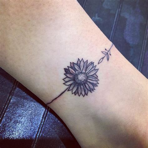 We did not find results for: 40 Simple Sunflower Tattoo Ideas That Will Make Yourself ...