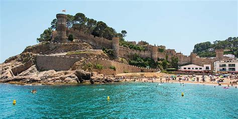 How To Spend A Great Tossa De Mar Day Trip From Barcelona Or Girona