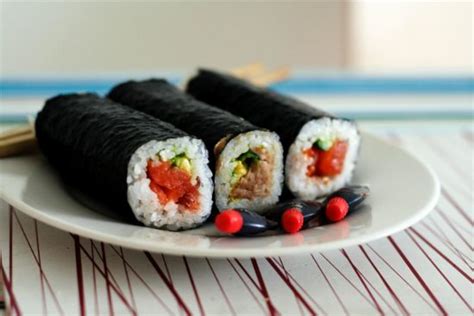 Diy Sushi The Easy Affordable Way Organic Authority