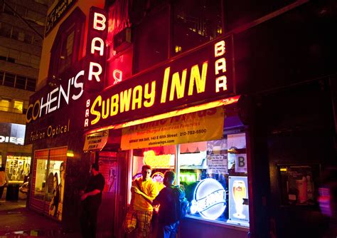 The Anatomy Of A Good Dive Bar Huffpost
